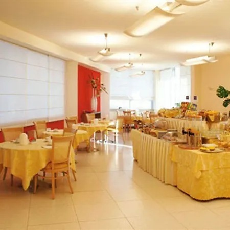 Bergamo Executive Hotel 4*